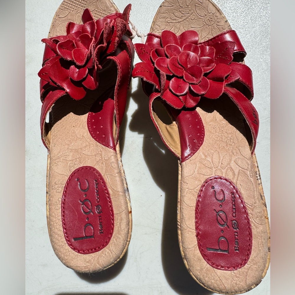 Born Concept  Women's Red Floral Sandals